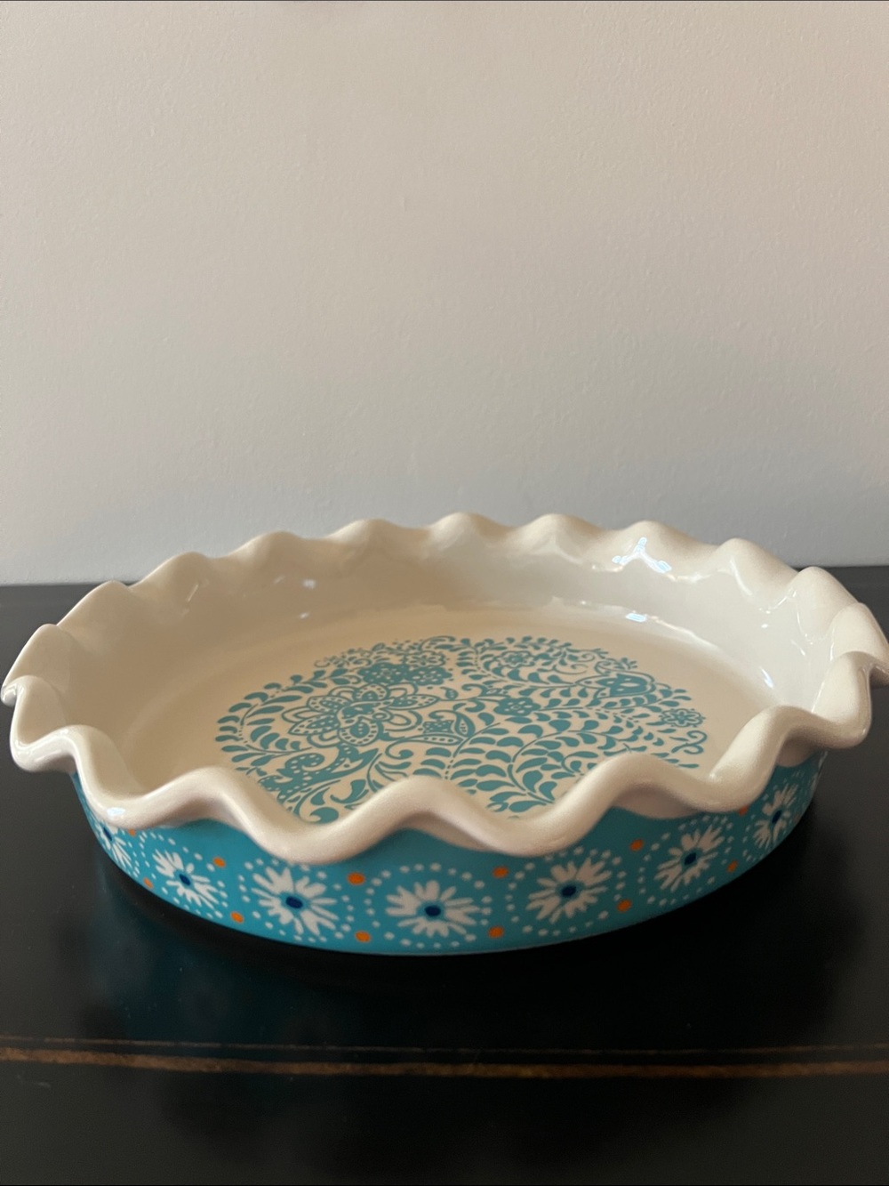 The Pioneer Woman Blue Floral Ruffled stoneware Ceramic 9 inch Pie Dish
